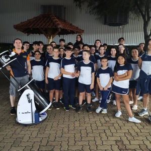 Alunos participam de noite especial de Observação Astronômica