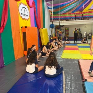 Alunos do 6º Ano Vivenciam Experiência Circense no Projeto “Identidade e Autonomia”